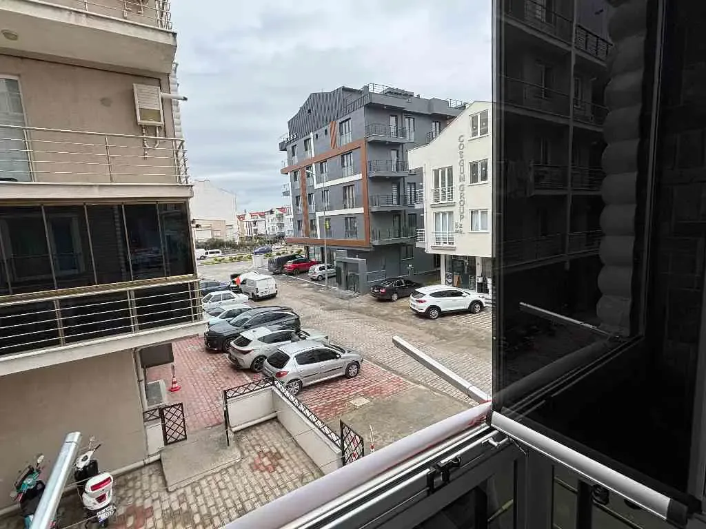 Çanakkale Kepez cadde yakın arakat tertemiz kullanışlı 2+1 satılık