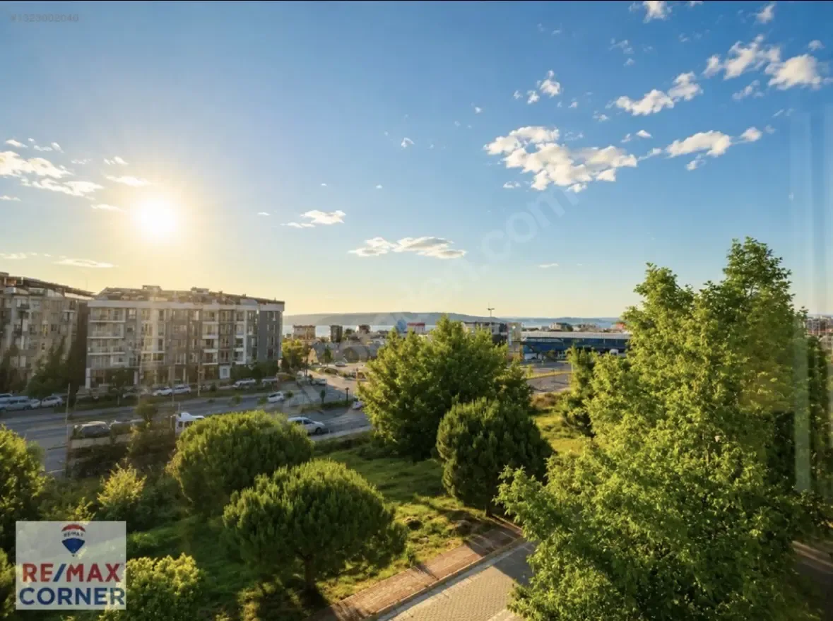 Toki 960 deniz manzaralı 2+1 satılık